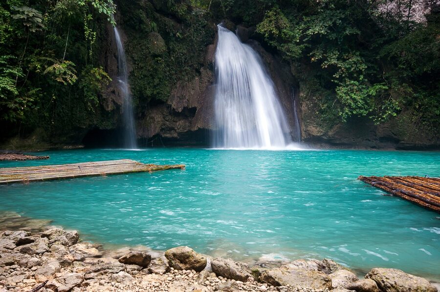Kawasan Falls turquoise water in Badian, Cebu