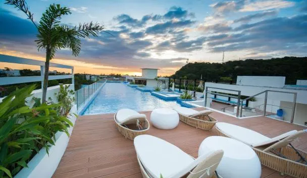 Ferra Hotel Boracay garden suites