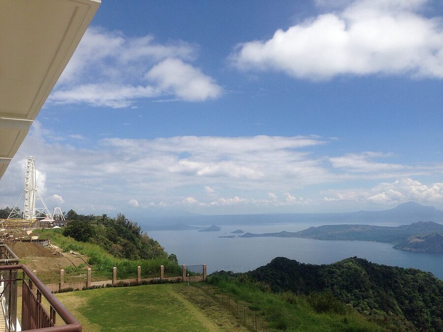 Sky Eye ferris wheel at Sky Ranch Tagaytay overlooking Taal Lake