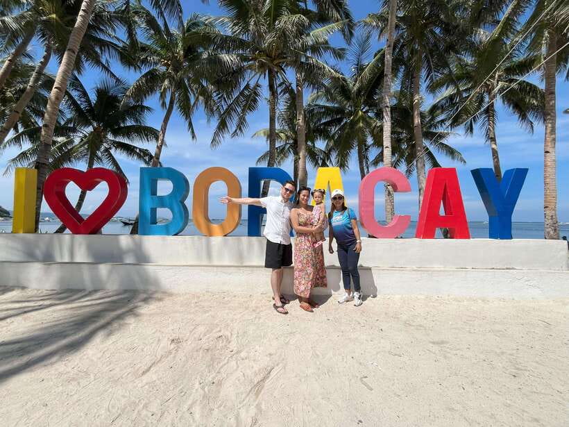 2-Hour Boracay Land Tour via Etrike - Puka Beach: 30 minutes for pictures and a short break
