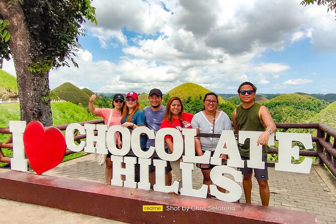 2025 Tarsier, Waterfalls & Chocolate Hills Tour - Lunch is flexible, but you pay separately