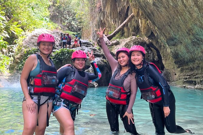 4 Hour Canyoneering Adventure at Kawasan Falls with Lunch - Photo stops and local scenery