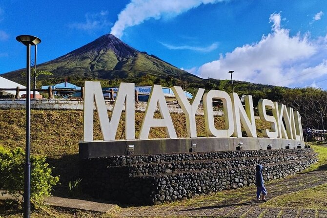 Albay Philippines: Shared Tour with Mayon Skyline - Seeing Legazpi’s civic center from the road