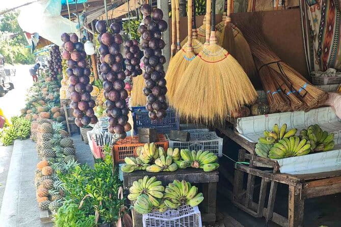 Bites and Sights: Tagaytay Food and Nature Excursion from Manila - Tagaytay City Fruit Market in a 15-minute window