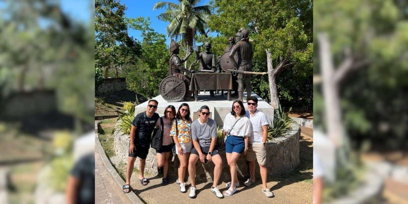 Bohol: Chocolate Hills, Tarsiers, & Loboc River Private Tour - The long return and Aproniana Gift Shop