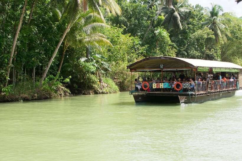 Bohol: Loboc River Buffet-Lunch Cruise with Private Transfer - Key points at a glance