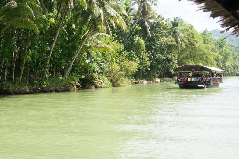 Bohol: Loboc River Buffet-Lunch Cruise with Private Transfer - Booking flexibility and practical details