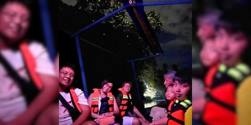 Bohol: Loboc River Firefly Watching Shared Tour - Guides, communication, and organization