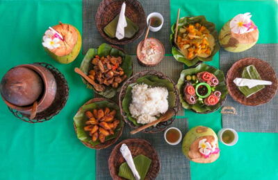 Bohol: Pamilacan Island Dolphin/Turtle Watching Tour & Lunch - The boat ride and the search for dolphins