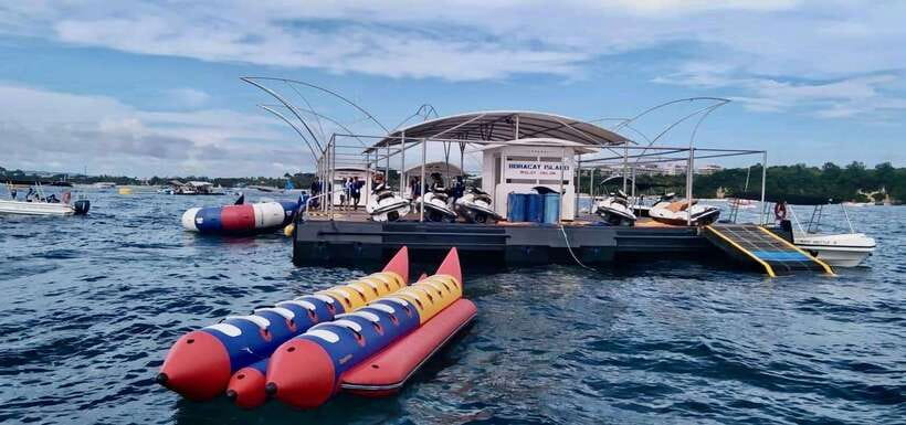 Boracay: Banana Boat Adventure - Starting near Astoria Boracay and Station 1