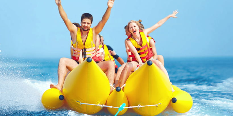 Boracay: Banana Boat Ride - Who will enjoy this short water activity