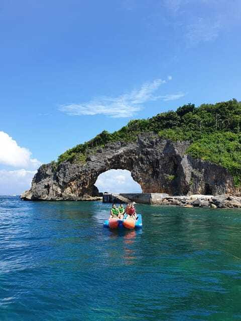 Boracay: Banana Boat Ride Experience - Speedboat transport keeps the activity simple