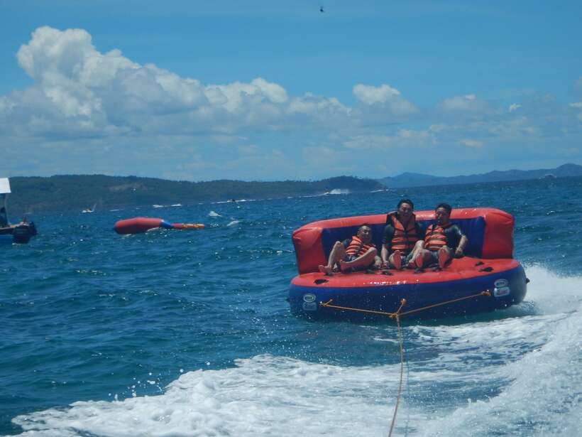 Boracay: Flying Donut Water Tubing Experience - Weather, Timing, and Practical Limits