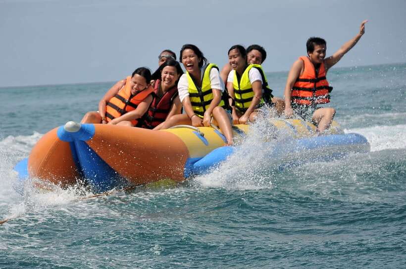 Boracay: Inflatable Banana or Dragon Boat Ride - Key points to know before you book