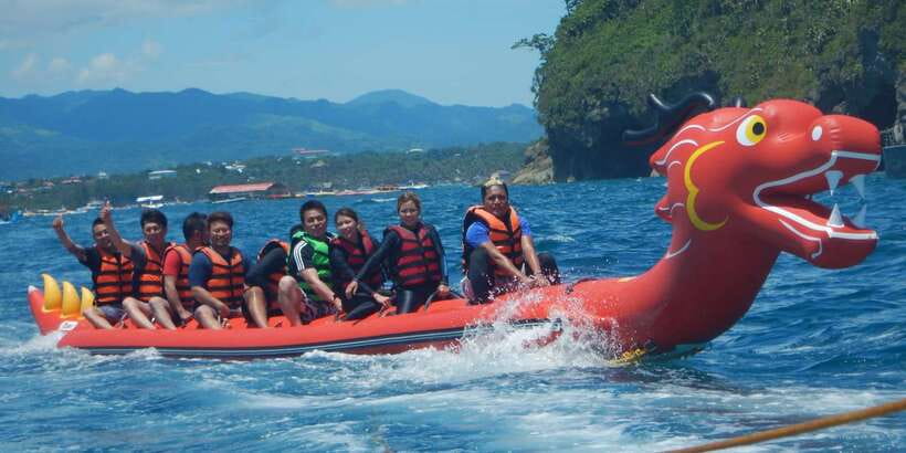 Boracay: Inflatable Banana or Dragon Boat Ride - Is $9 a good price for this activity?
