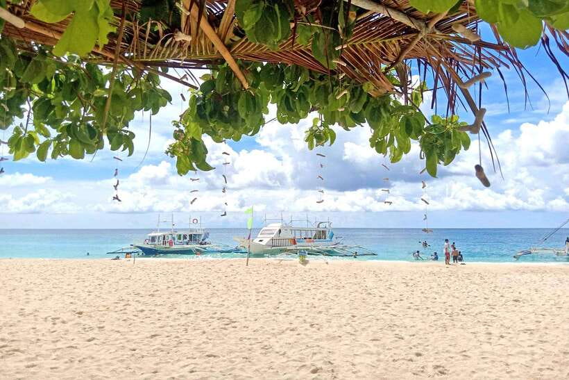 Boracay: Island Boat Tour with Crystal Cove Entry - What makes this tour worth considering