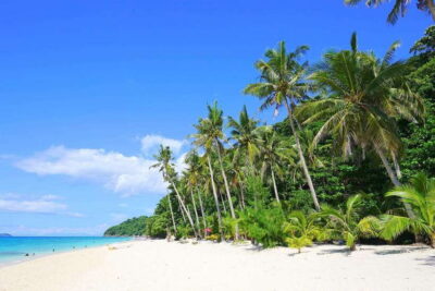 Boracay: Island Boat Tour with Crystal Cove Entry - Cruising past Boracay’s beaches