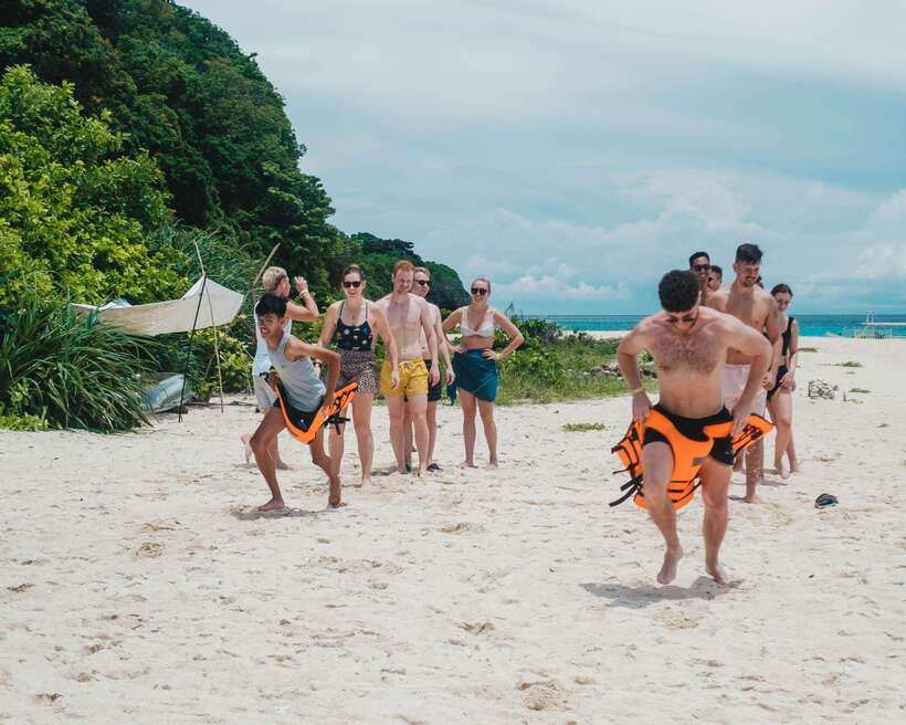 Boracay: Island Hopping & Cliff Jumping by Haqqy Life - The secret cliff-jumping stop and the choice to take the plunge