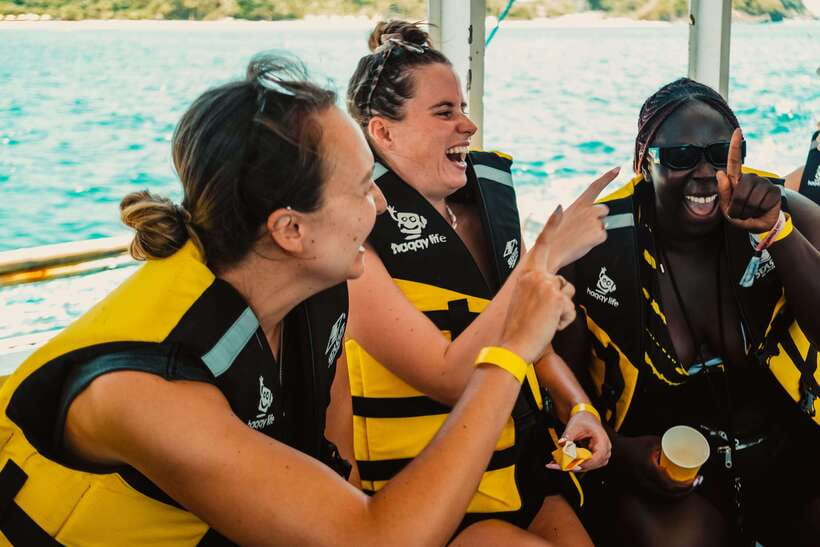 Boracay: Island Hopping & Cliff Jumping by Haqqy Life - Who will enjoy this tour most