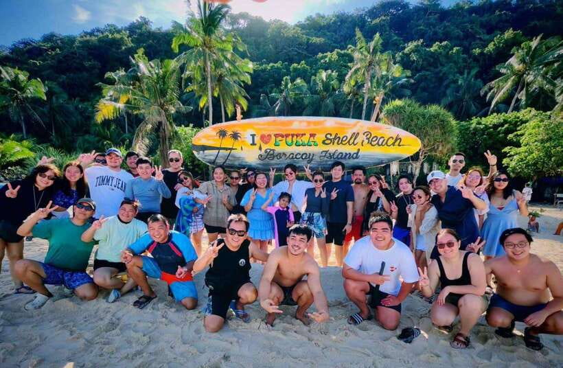 Boracay: Island Hopping Tour with Hot Kawa Bath and Lunch - The two-hour Boracay portion