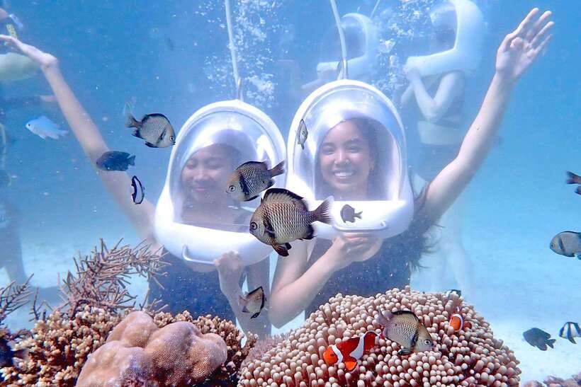 Boracay: Island Hopping with Crystal Kayak & Helmet Diving - The 10 to 15-minute crystal kayak photo session