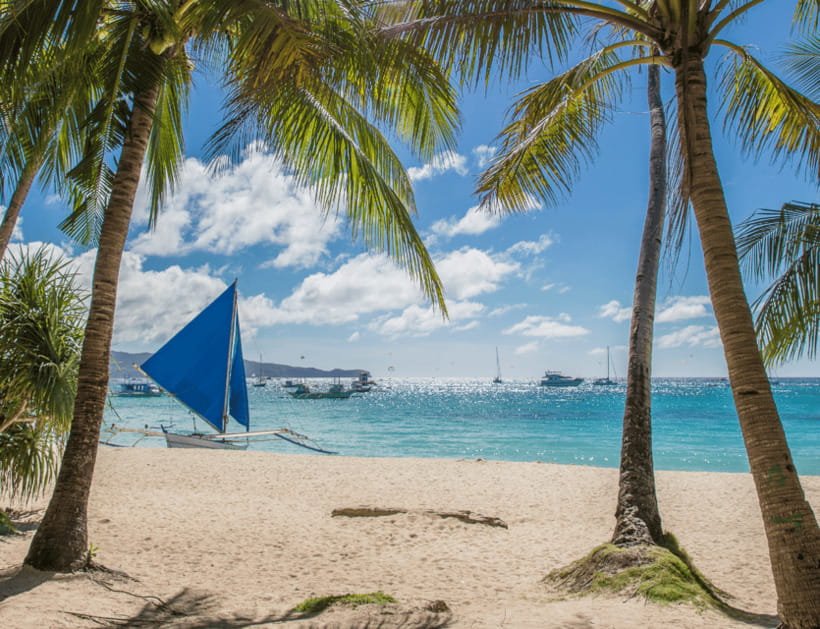 Boracay: Island Hopping with Lunch and Hot Kawa Bath - Magic Island, Crystal Cove, and changing plans