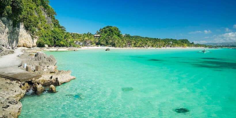 Boracay: Island Hopping with Parasailing Experience - What the $79 price really covers