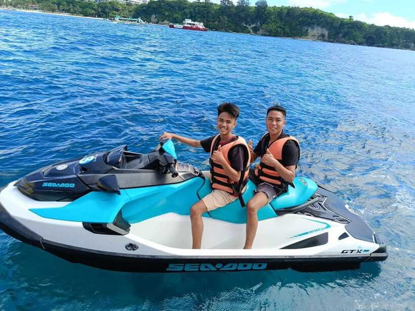 Boracay Jet Ski Adventure 30 minutes - The Ride: Speed, Spray, and Boracay Views