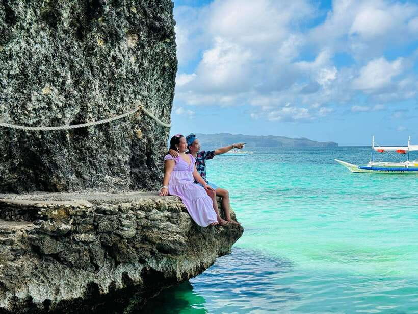Boracay LandTour Experience (Photoshoot) - Keyhole at Newcoast Beach