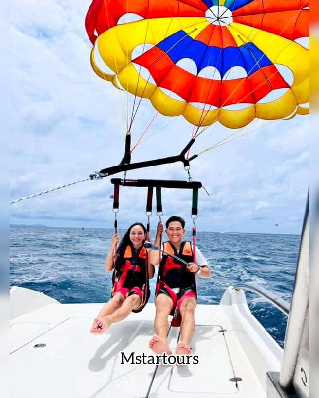 Boracay Parasailing 360• Insta - What makes this parasailing ride worth considering