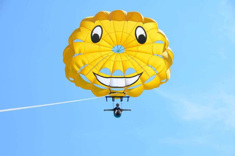 Boracay Parasailing - The speedboat ride from White Beach