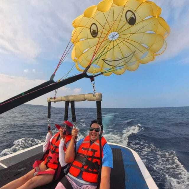 Boracay: Parasailing Adventure with Insta 360-Degree Camera - Key things to know before you book