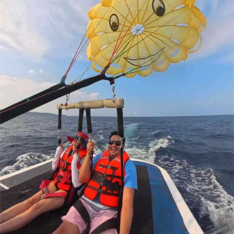 Boracay: Parasailing, Island Hopping, ATV Ride and Kawa Bath - Snorkeling, paddling, and island-hopping stops