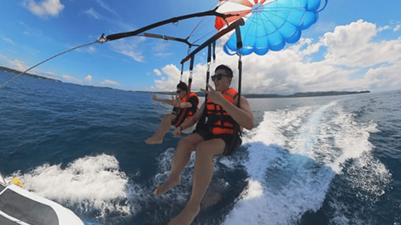 Boracay Parasailing with Insta 360 - The Insta360 camera is the standout extra