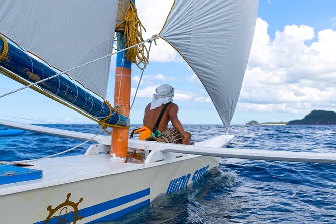 Boracay: Paraw Sailing - Why a paraw ride feels different from a regular boat trip