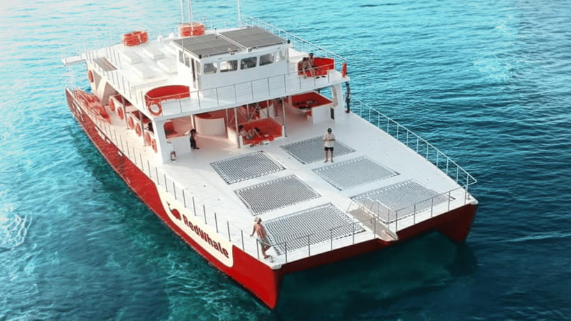 Boracay Sunset Cruise with RedWhale Party Yacht - Angol Point Beach Resort: Two and a Half Hours of Variety