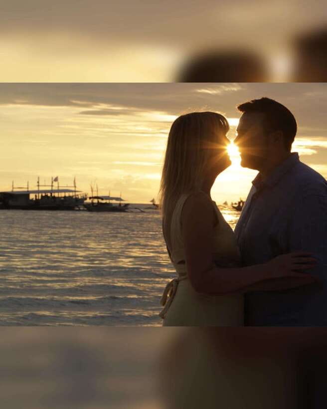 Boracay Sunset ( Photoshoot ) - Arriving at the white beach