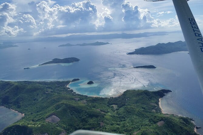 Busuanga Scenic Seaplane Flight 30 Minutes - Maricaban Bay from above