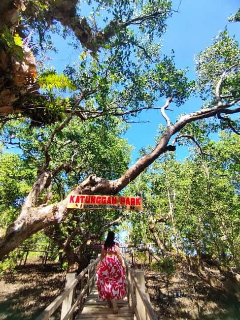 Camiguin: White Island Mantigue Island Exploration - Packing for sun, sand, and boat spray