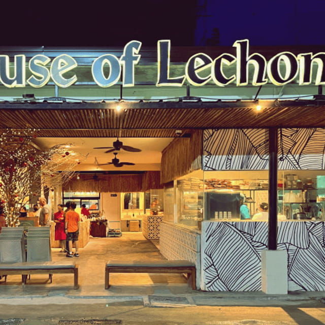 Cebu City: Best of Cebu Full-Day Guided Sightseeing Tour - House of Lechon is the day’s best food stop