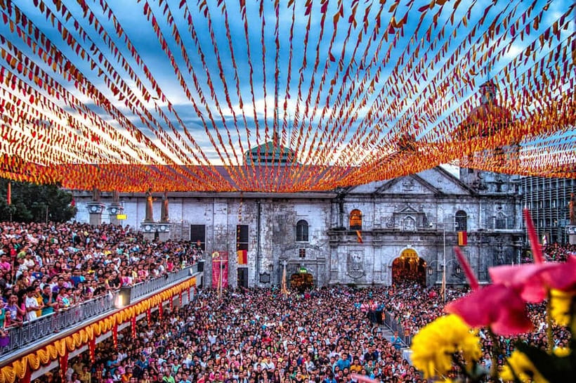 Cebu City Heritage with Uphill Tour - Magellan’s Cross and the Basilica Minore del Santo Niño