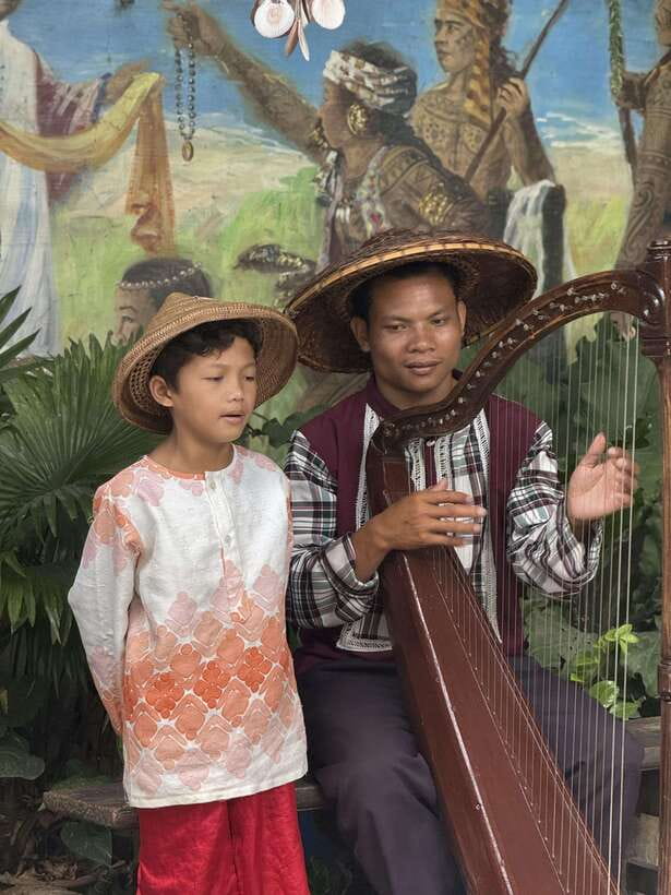 Cebu: City Highlights with Sirao Flower Garden Visit - Transport, timing, and group size