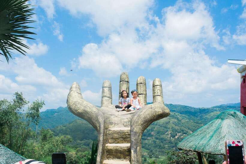 Cebu City Tour: Private Tour - Tops, La Vie in the Sky, and Temple of Leah