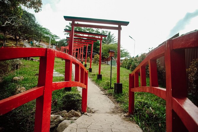 Cebu Highland Adventure with Dining Delights Tour - Temple of Leah: 45 minutes among grand stonework