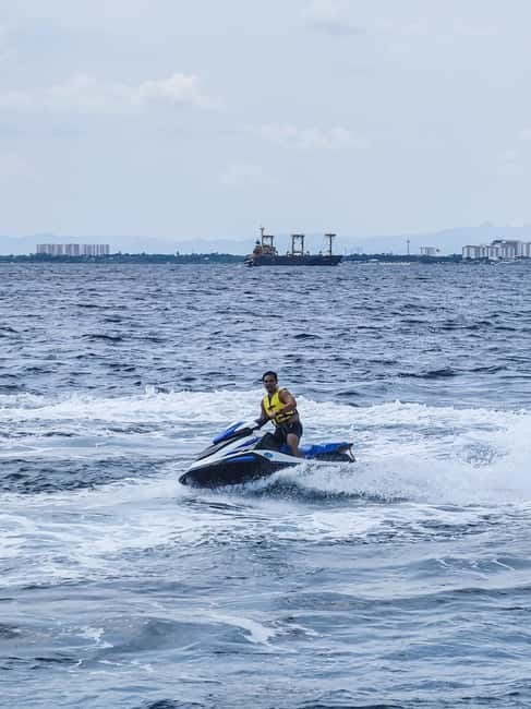 Cebu: Jet Ski Rental Experience - Your 30-minute ride across Cebu’s clear water