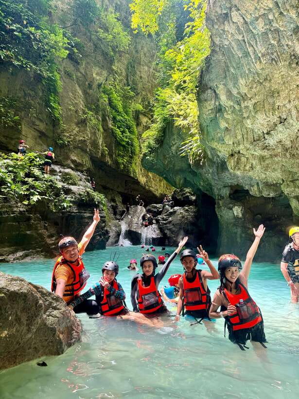 Cebu: Join Whale Shark Swimming & Kawasan Falls Canyoneering - From the sea to Kawasan Falls