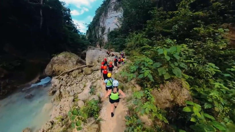 Cebu: Kawasan Falls Canyoneering Tour with Ziplining & Lunch - Photos without carrying your phone