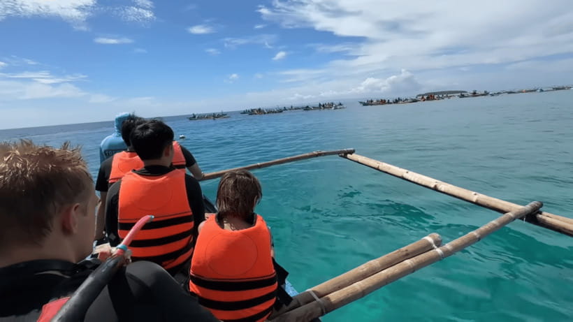 Cebu: Oslob Whale Shark and Moalboal Snorkeling Tour - Starting early from Cebu