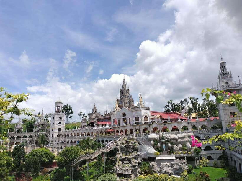 Cebu: Oslob Whale Shark, Simala Church & Ka Treasure Argao - Who should book this Cebu day tour?