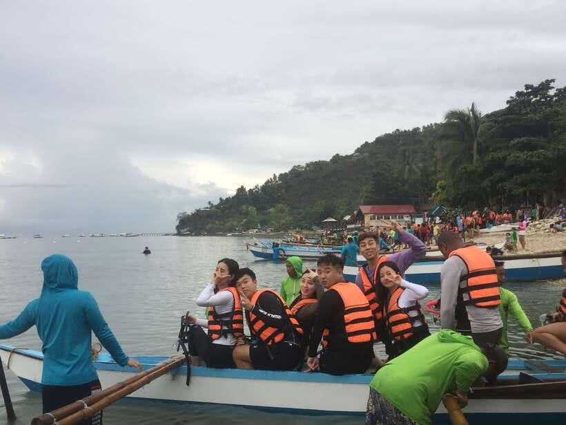 Cebu: Oslob Whale Shark Swimming - Key points to know before you book